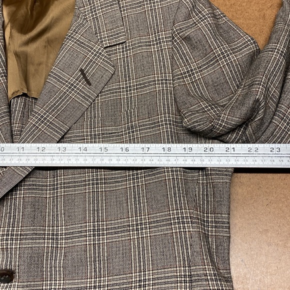 Vintage Wool Neutral Plaid Sportcoat - Picture 7 of 10